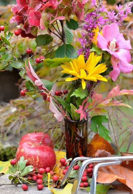Hack Your Garden: 3 Simple Tips for a Thriving Space in 2025